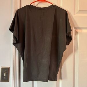 Uniqlo women’s grey T-Shirt - Cotton Relaxed Short Sleeve Tshirt